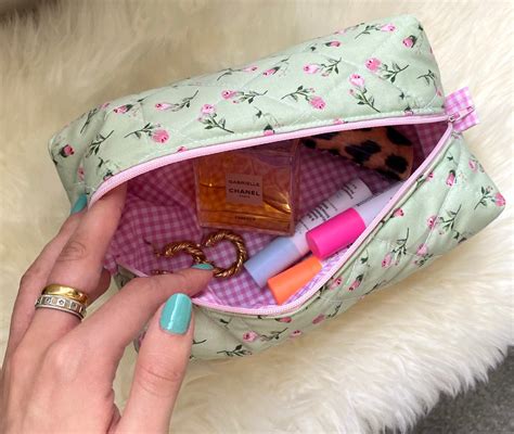 cute make up bags.